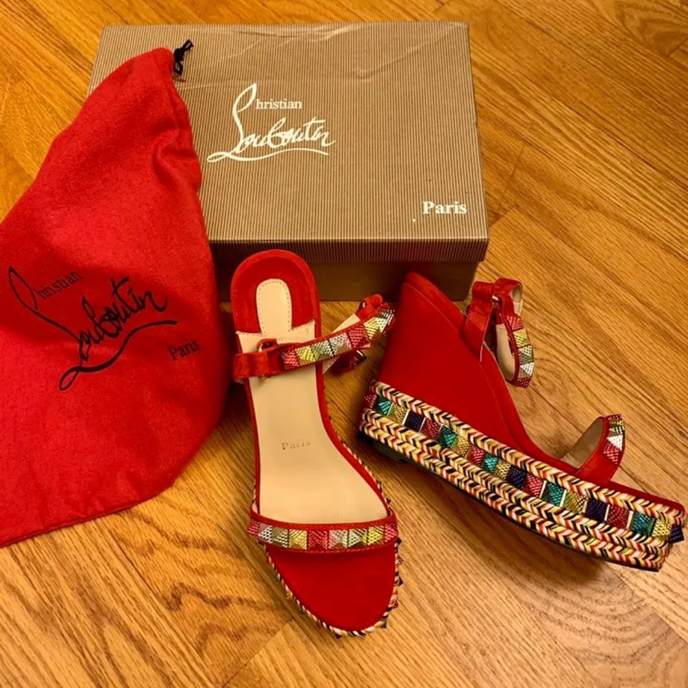 Never worn red bottom beautiful shoes